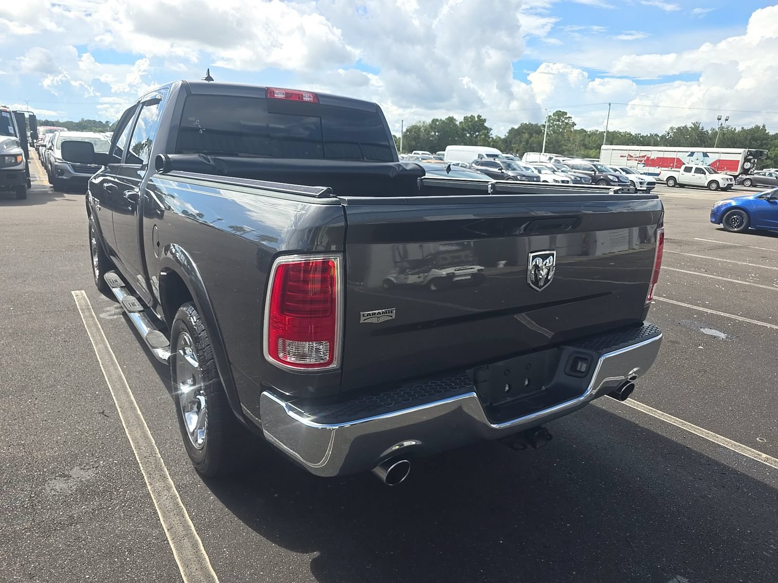 Used 2018 RAM 1500 Laramie RWD image 8