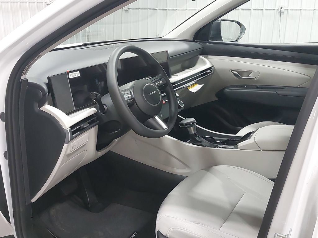 New 2026 Hyundai Tucson SEL AWD/4WD image 16