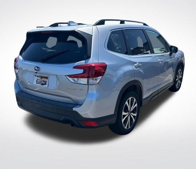 Used 2019 Subaru Forester Limited w/ Popular Package #3 AWD/4WD image 3