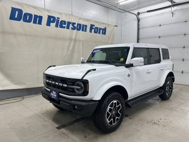 New 2025 Ford Bronco Outer Banks