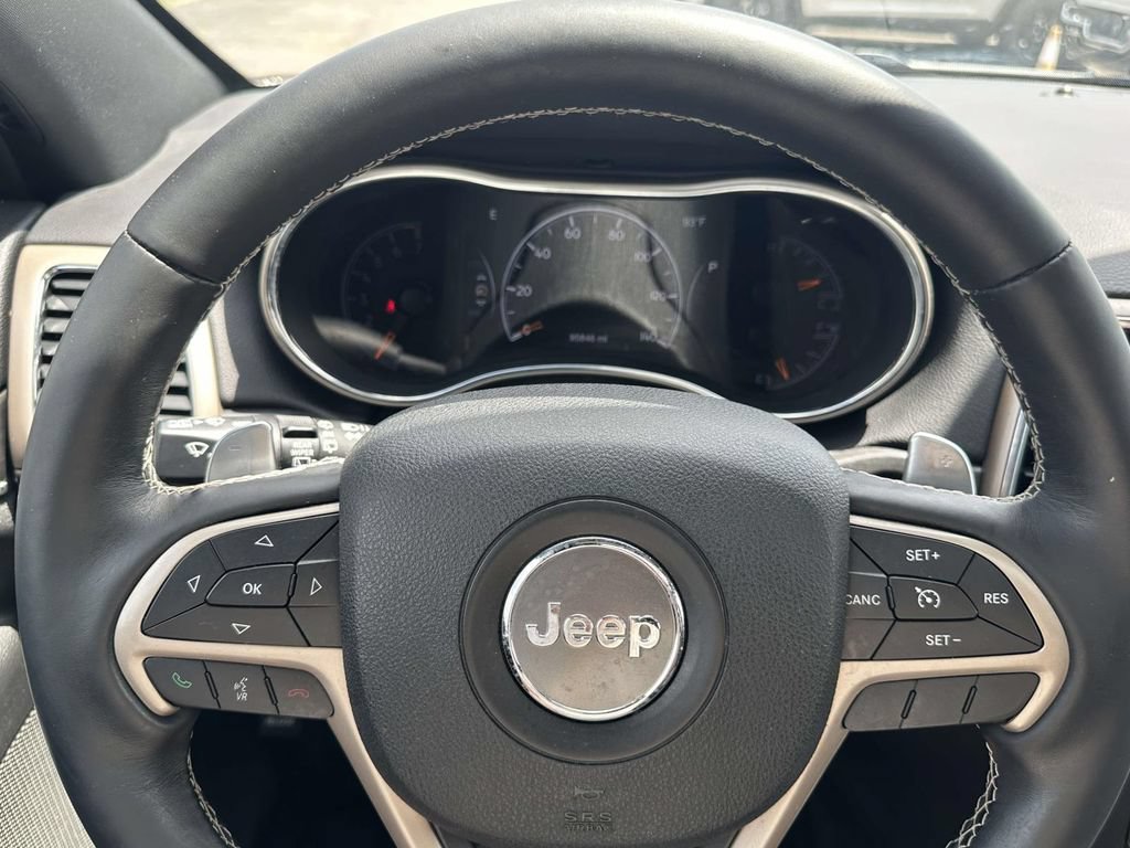 Used 2017 Jeep Grand Cherokee Limited w/ Trailer Tow Group IV AWD/4WD image 22
