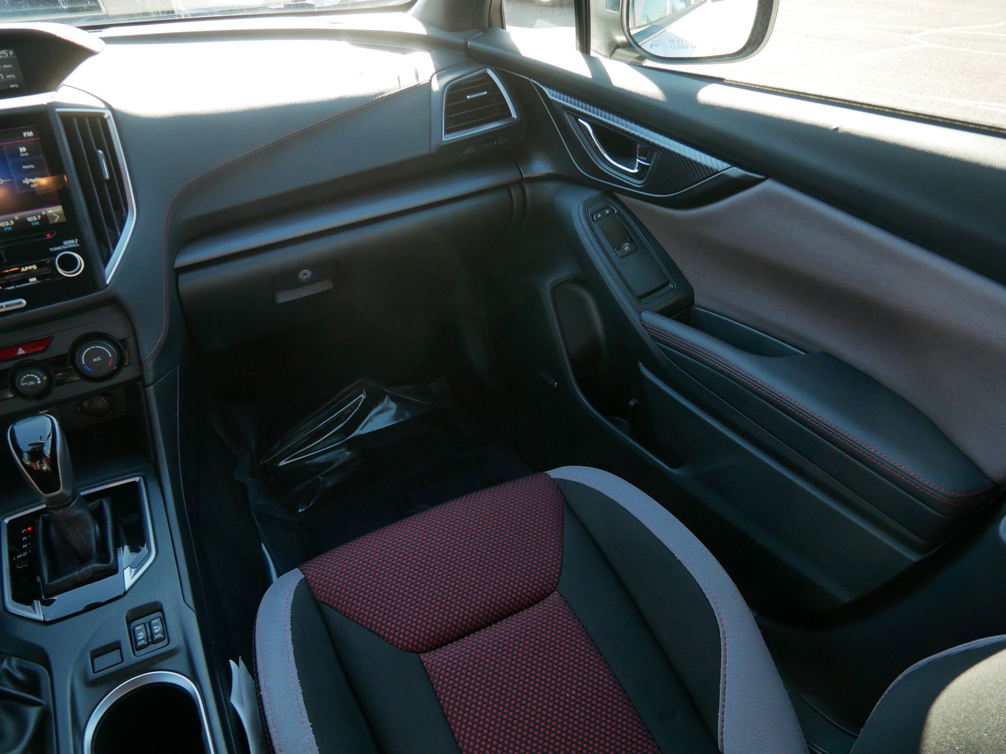 Used 2021 Subaru Impreza 2.0i Sport image 11