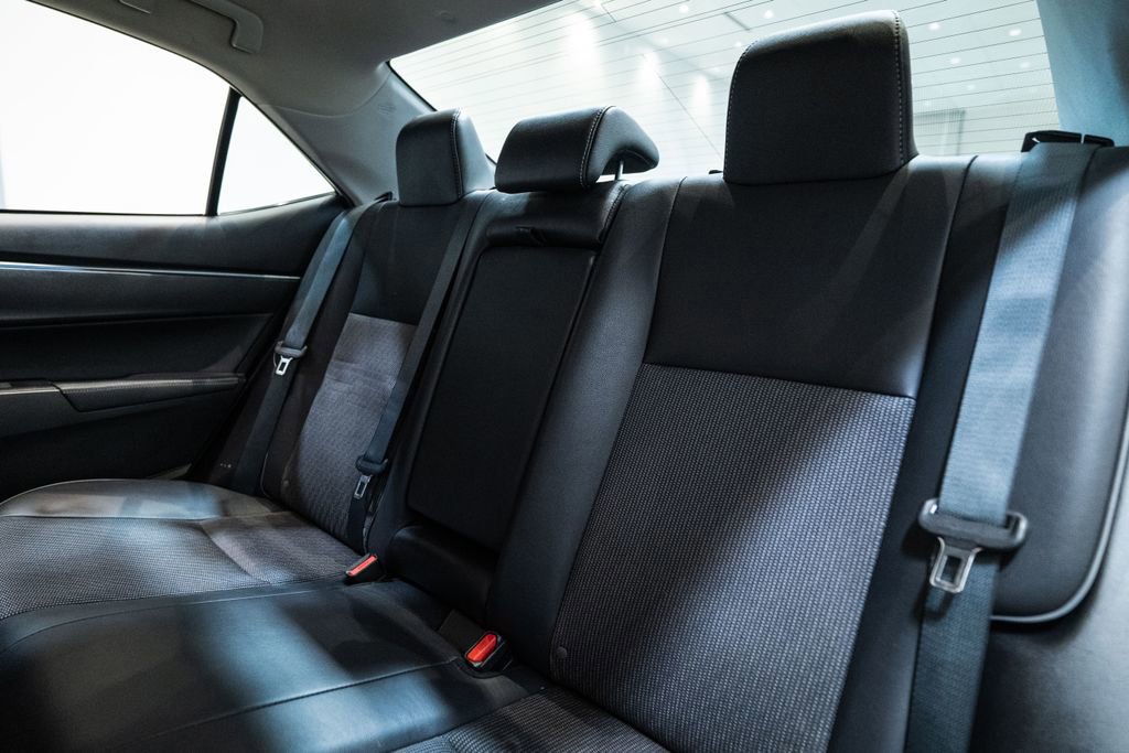 Used 2016 Toyota Corolla S image 29