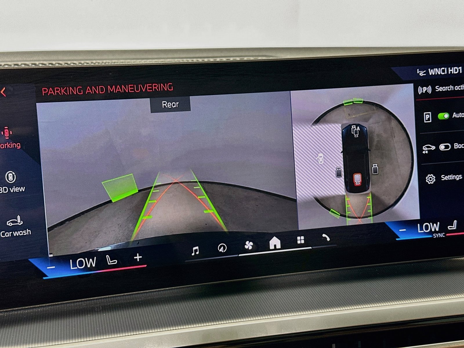 Used 2024 BMW i4 eDrive35 w/ Premium Package RWD image 25