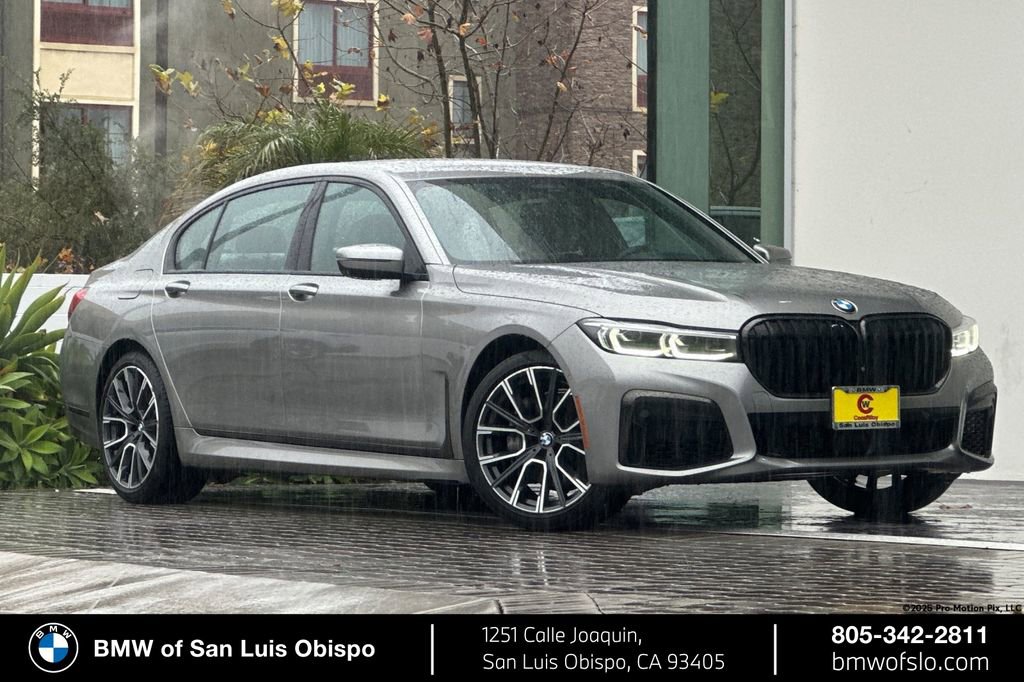Used 2020 BMW 740i w/ M Sport Package image 1