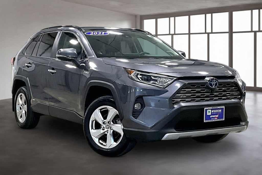 Used 2021 Toyota RAV4 Limited AWD/4WD image 3