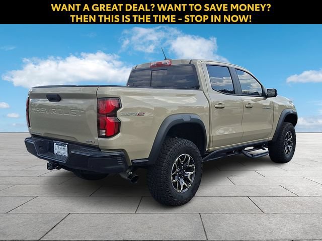 Used 2023 Chevrolet Colorado ZR2 w/ ZR2 Convenience Package III AWD/4WD image 8