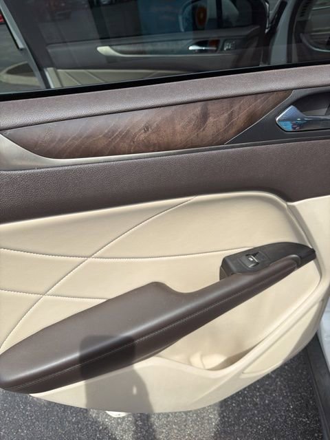 Used 2019 Lincoln MKC Reserve image 24