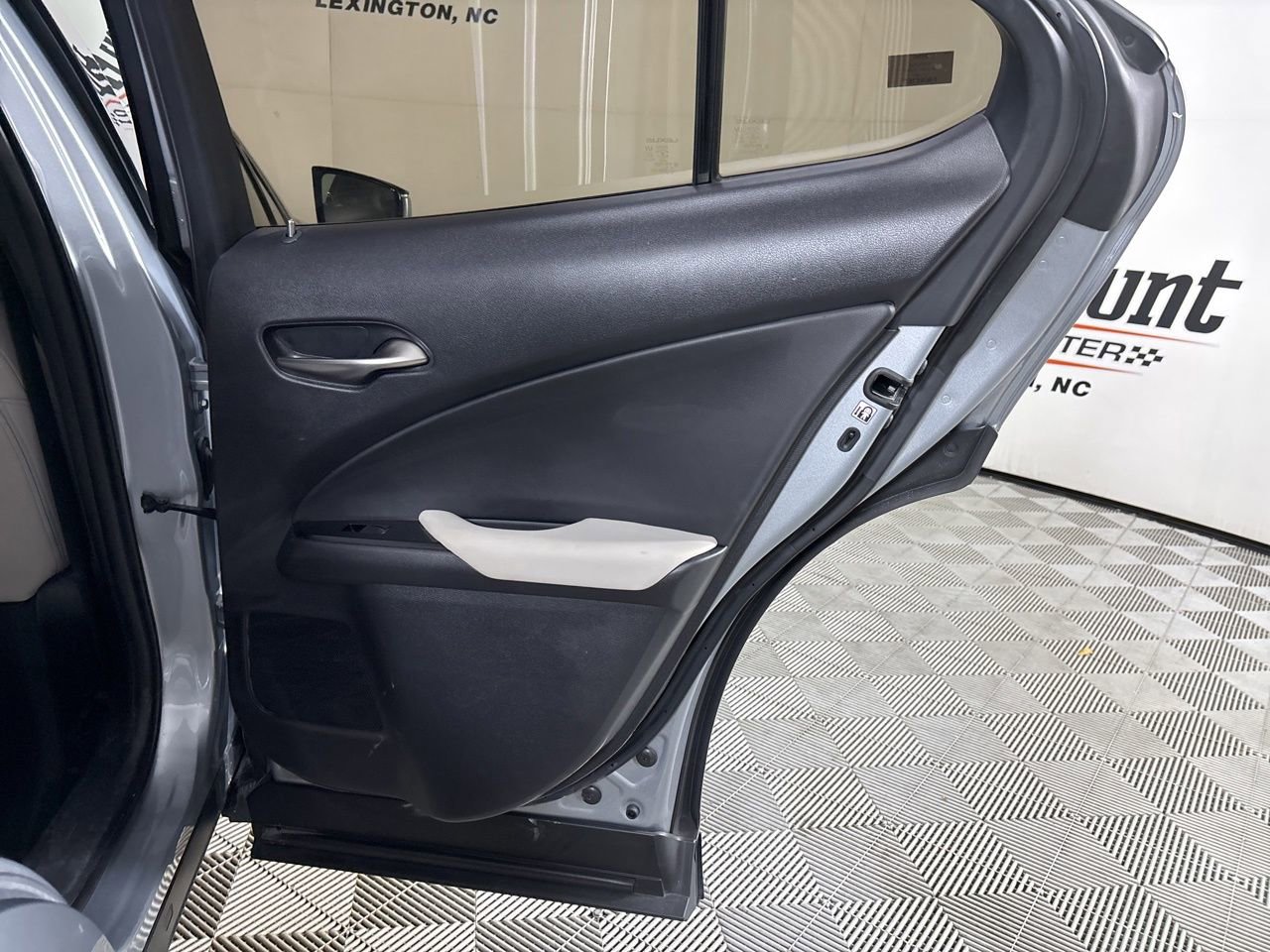 Used 2023 Lexus UX 250h FWD w/ Premium Package image 25