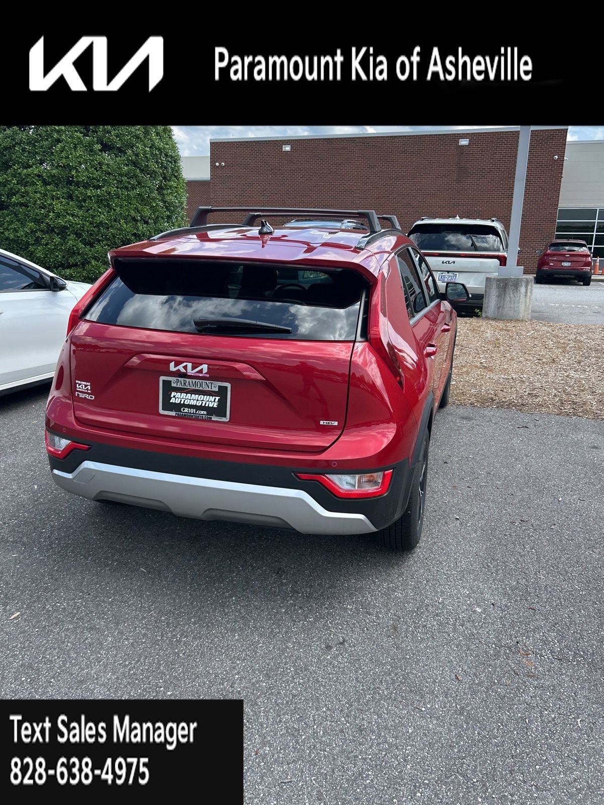 Certified 2025 Kia Niro EX FWD image 9