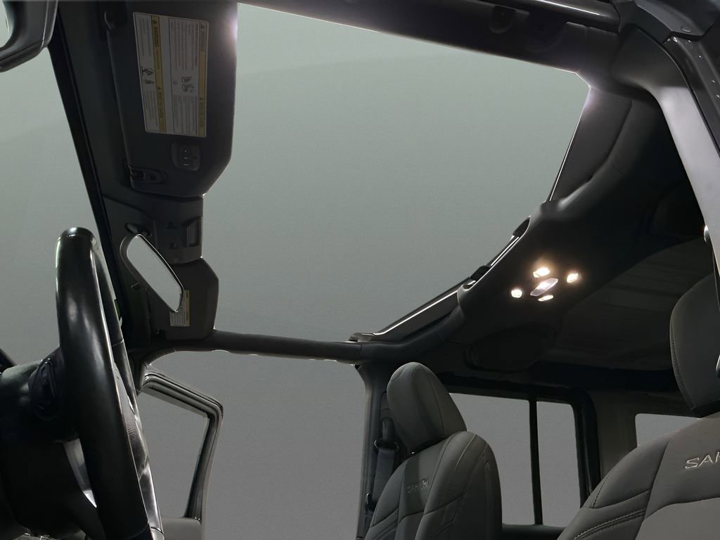 Used 2021 Jeep Wrangler Unlimited Sahara w/ Cold Weather Group image 20