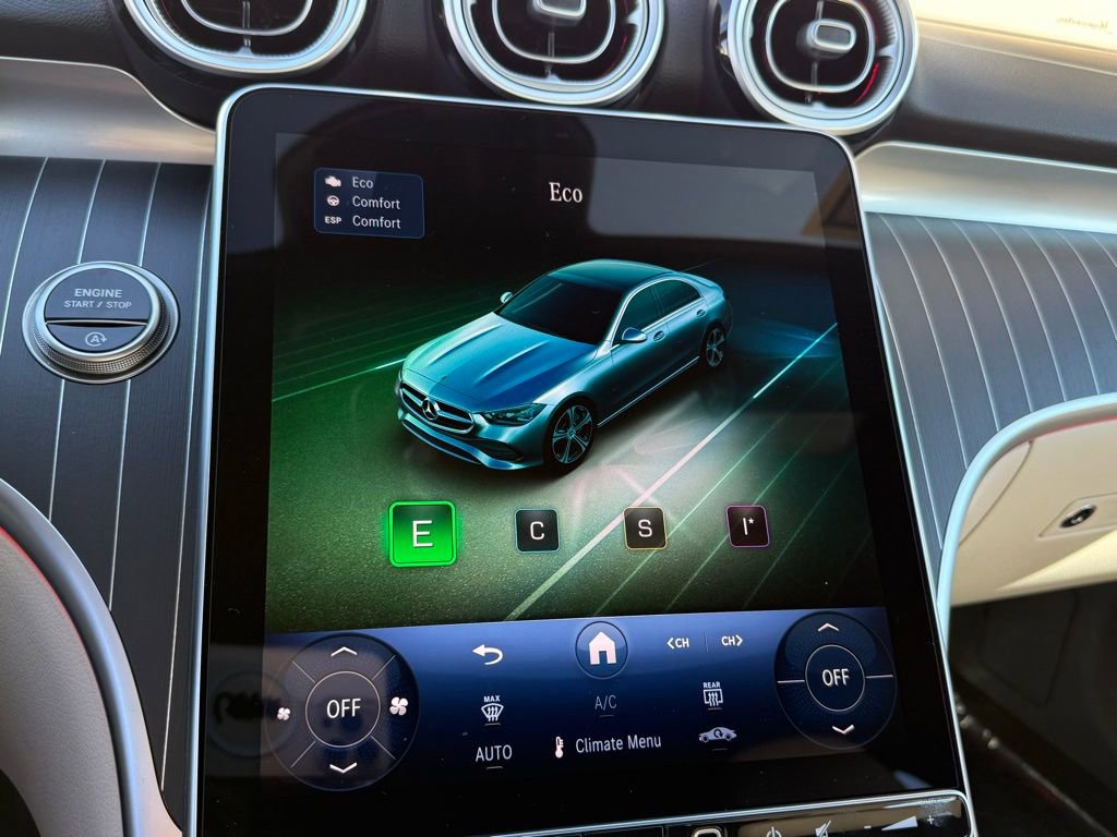 Used 2025 Mercedes-Benz C 300 Sedan image 10
