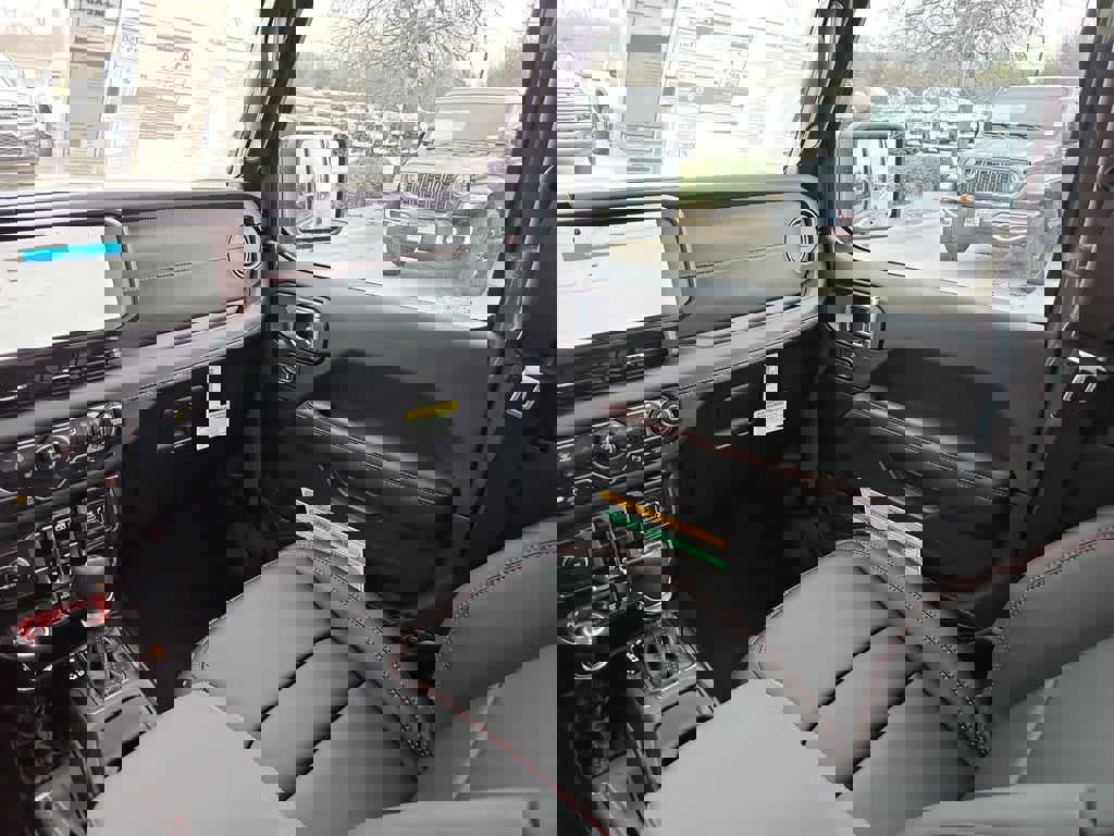 New 2026 Jeep Wrangler Unlimited Rubicon 392 image 11