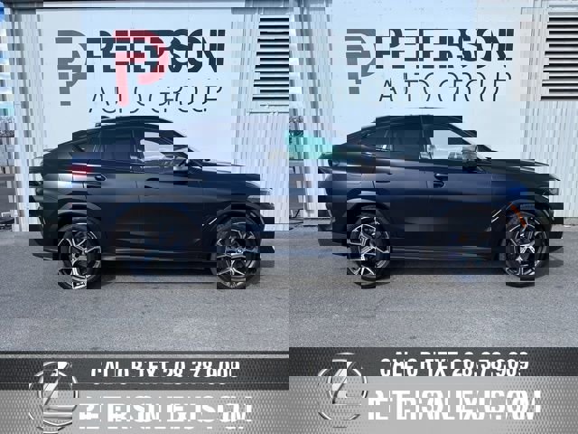 Used 2022 BMW X6 M50i w/ Premium Package image 3