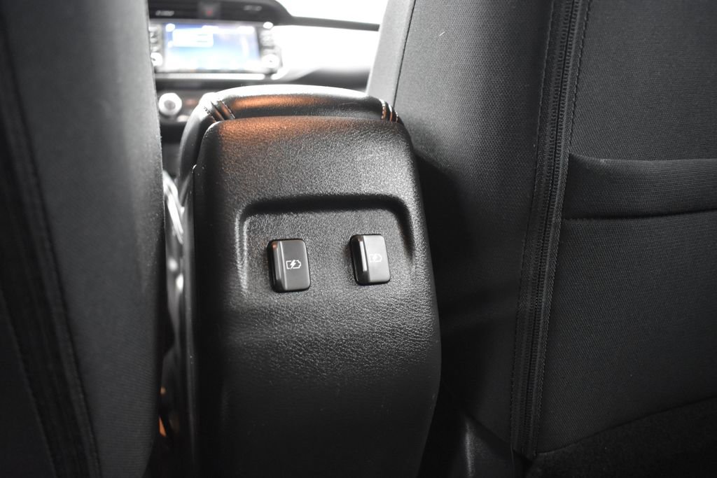 Certified 2023 Nissan Kicks SV image 28