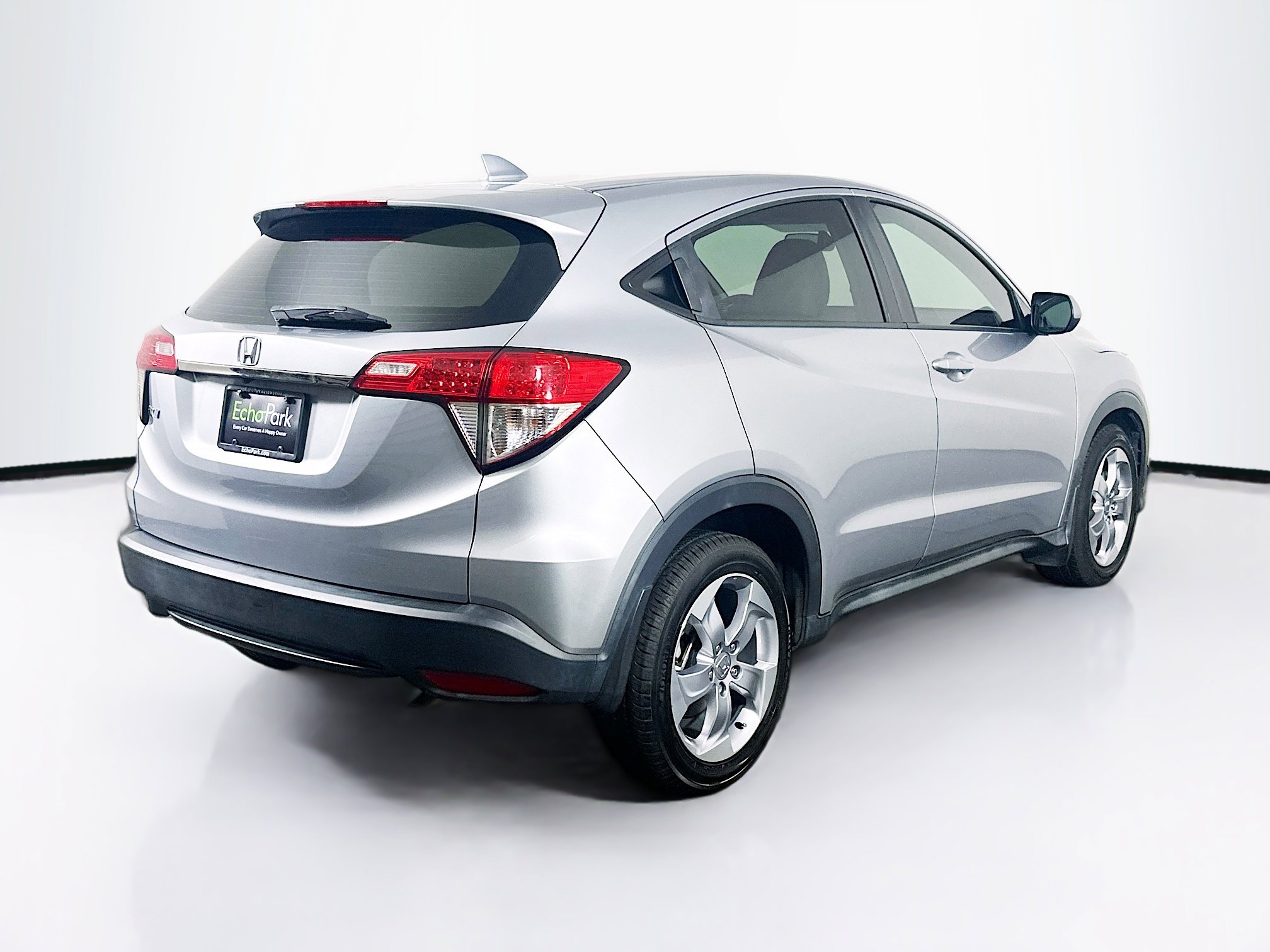 Used 2019 Honda HR-V LX image 9