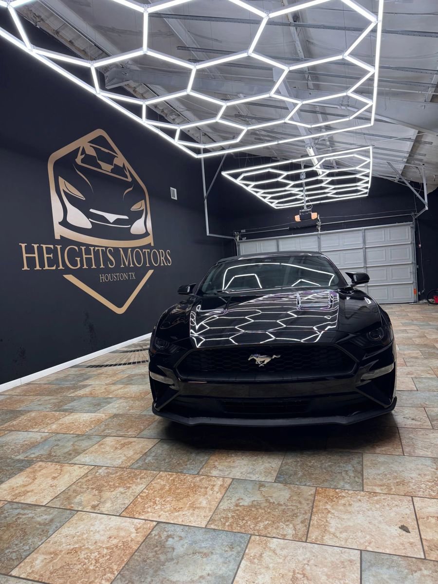 Used 2023 Ford Mustang Premium image 1