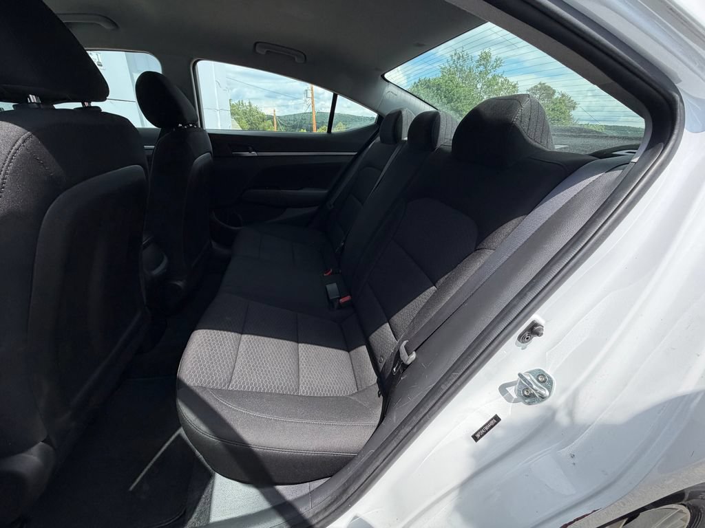 Used 2019 Hyundai Elantra SEL w/ Cargo Package FWD image 10