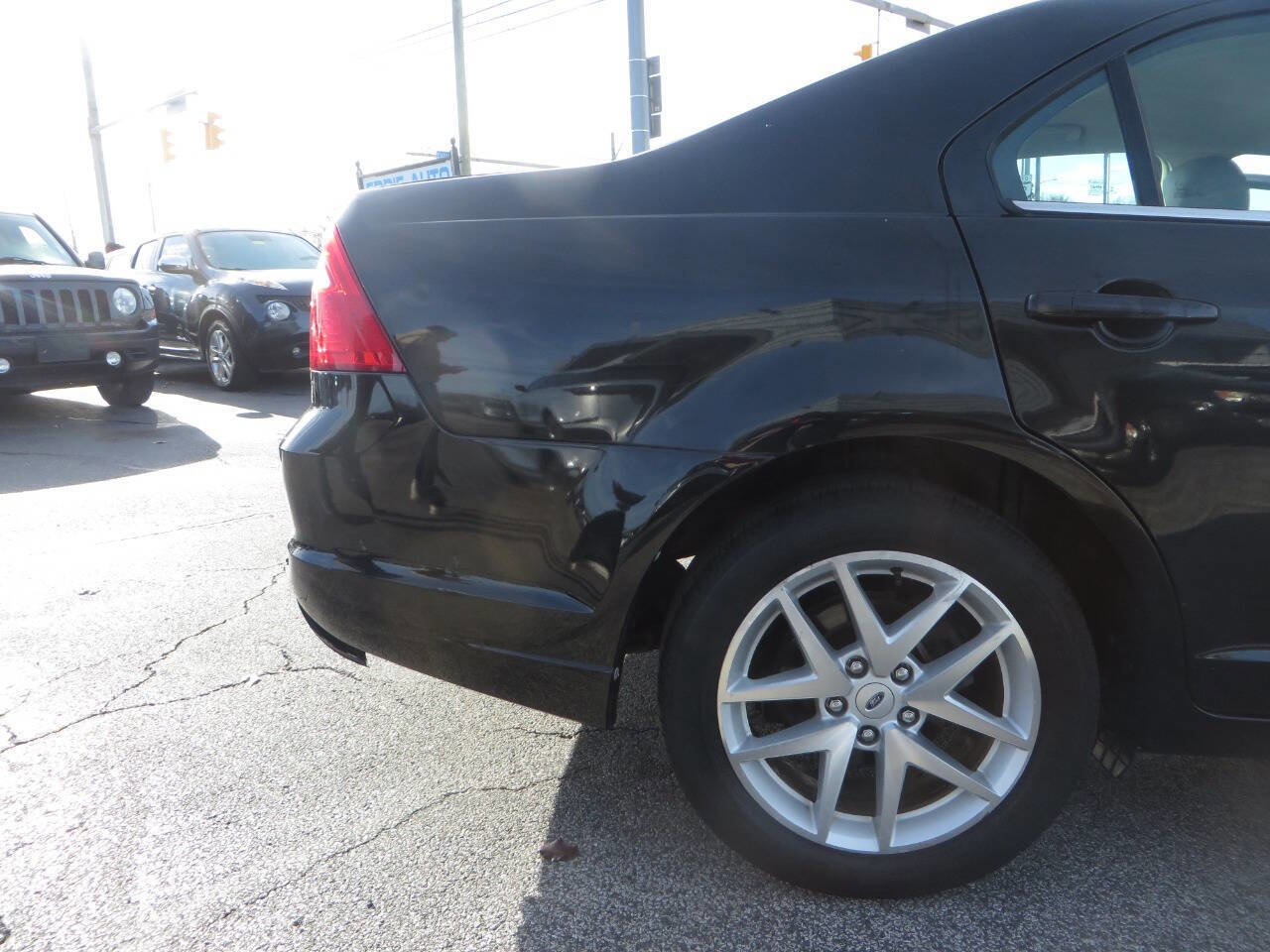 Used 2012 Ford Fusion SEL FWD image 21