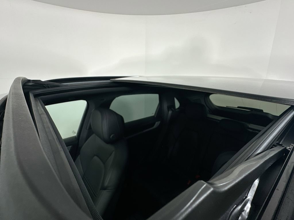New 2026 Porsche Cayenne AWD/4WD image 14