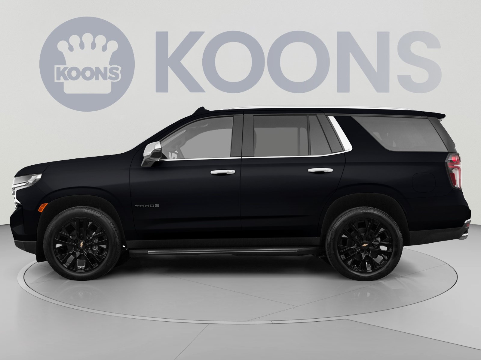 Used 2022 Chevrolet Tahoe RST w/ Sport Performance Package AWD/4WD image 2