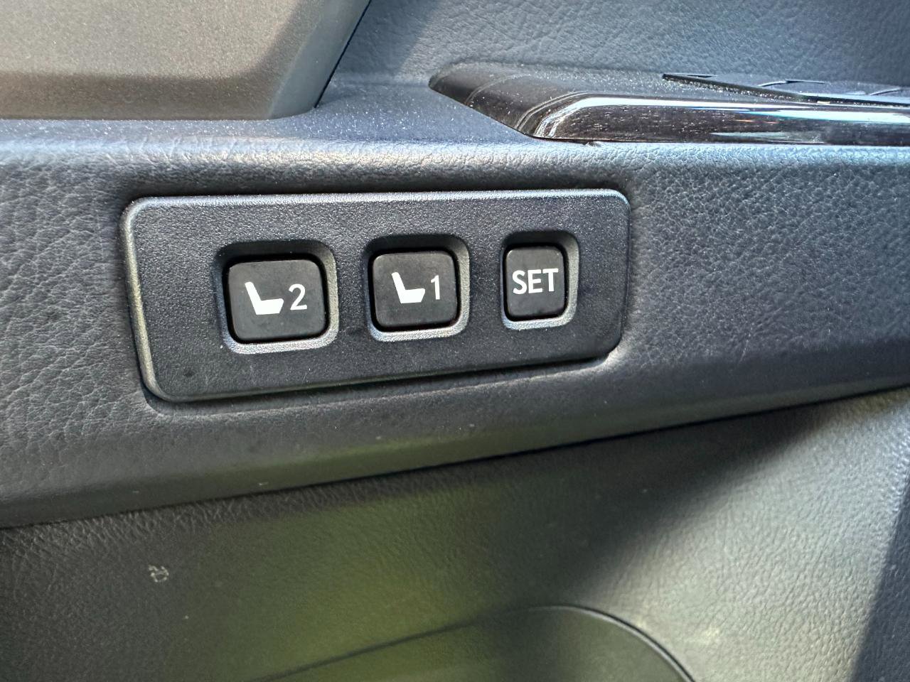 Used 2021 Lexus GX 460 Premium w/ Premium Package image 10