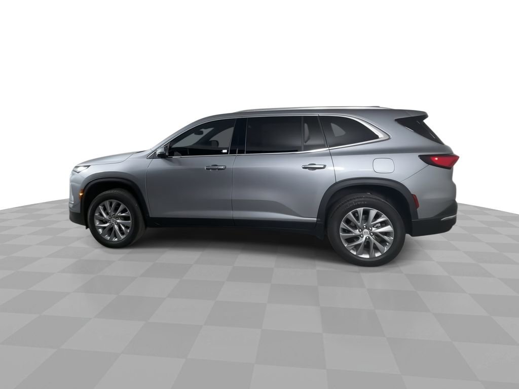 Used 2025 Buick Enclave Preferred image 5