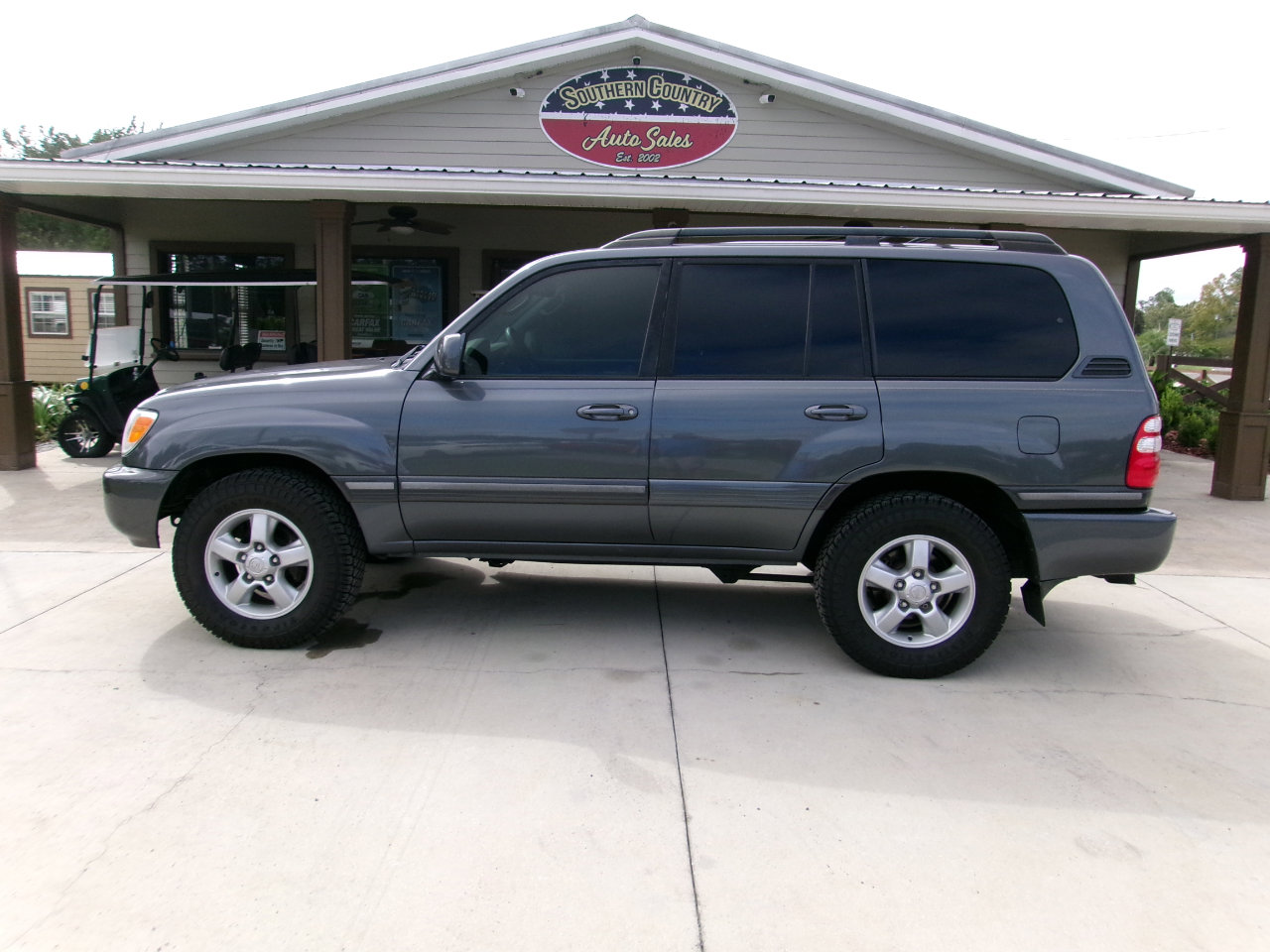 Used 2004 Toyota Land Cruiser image 8