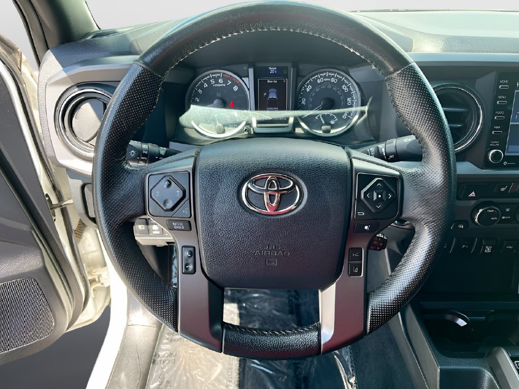 Used 2021 Toyota Tacoma TRD Pro AWD/4WD image 11