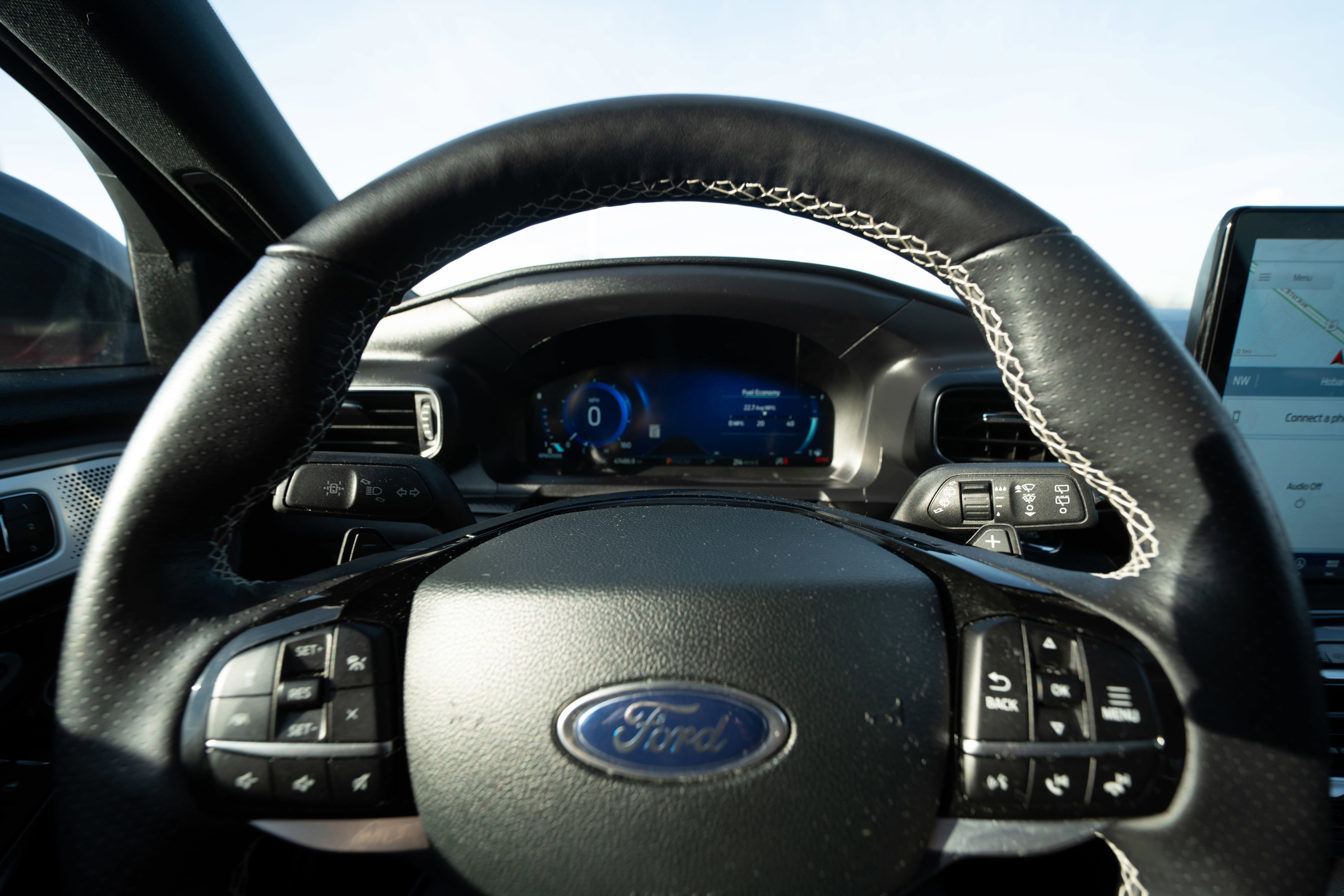 Used 2023 Ford Explorer ST w/ Equipment Group 401A image 15