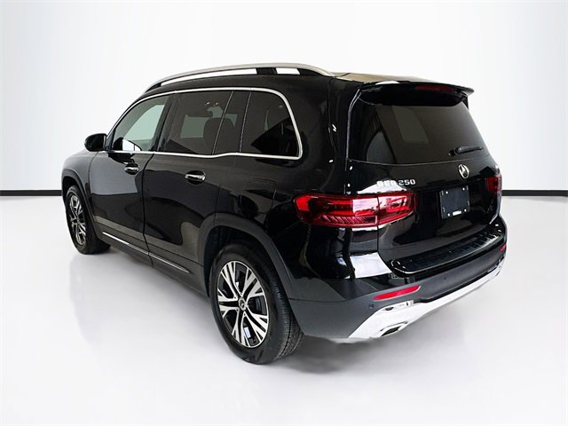 New 2025 Mercedes-Benz GLB 250 4MATIC image 3