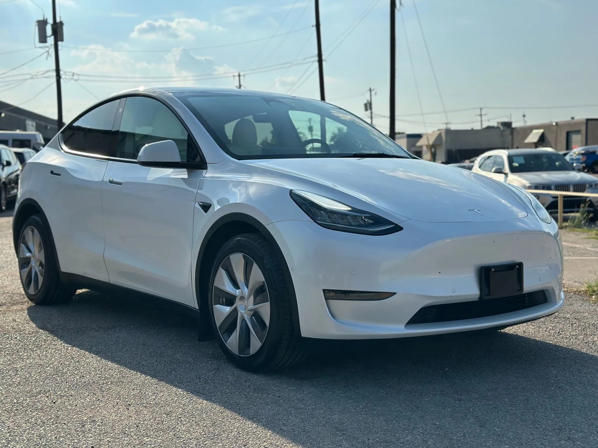 Used 2021 Tesla Model Y Long Range image 9