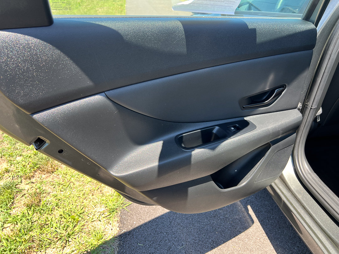 Used 2025 Hyundai Elantra Sport FWD image 20