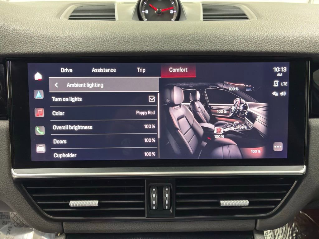 Used 2022 Porsche Cayenne Platinum Edition image 42