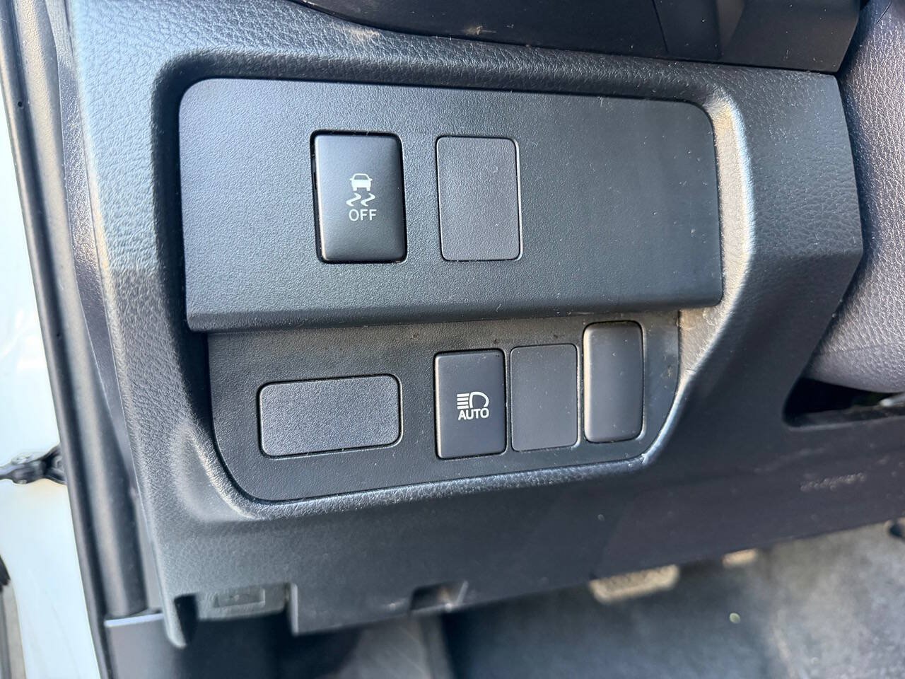 Used 2020 Toyota Tacoma SR RWD image 18