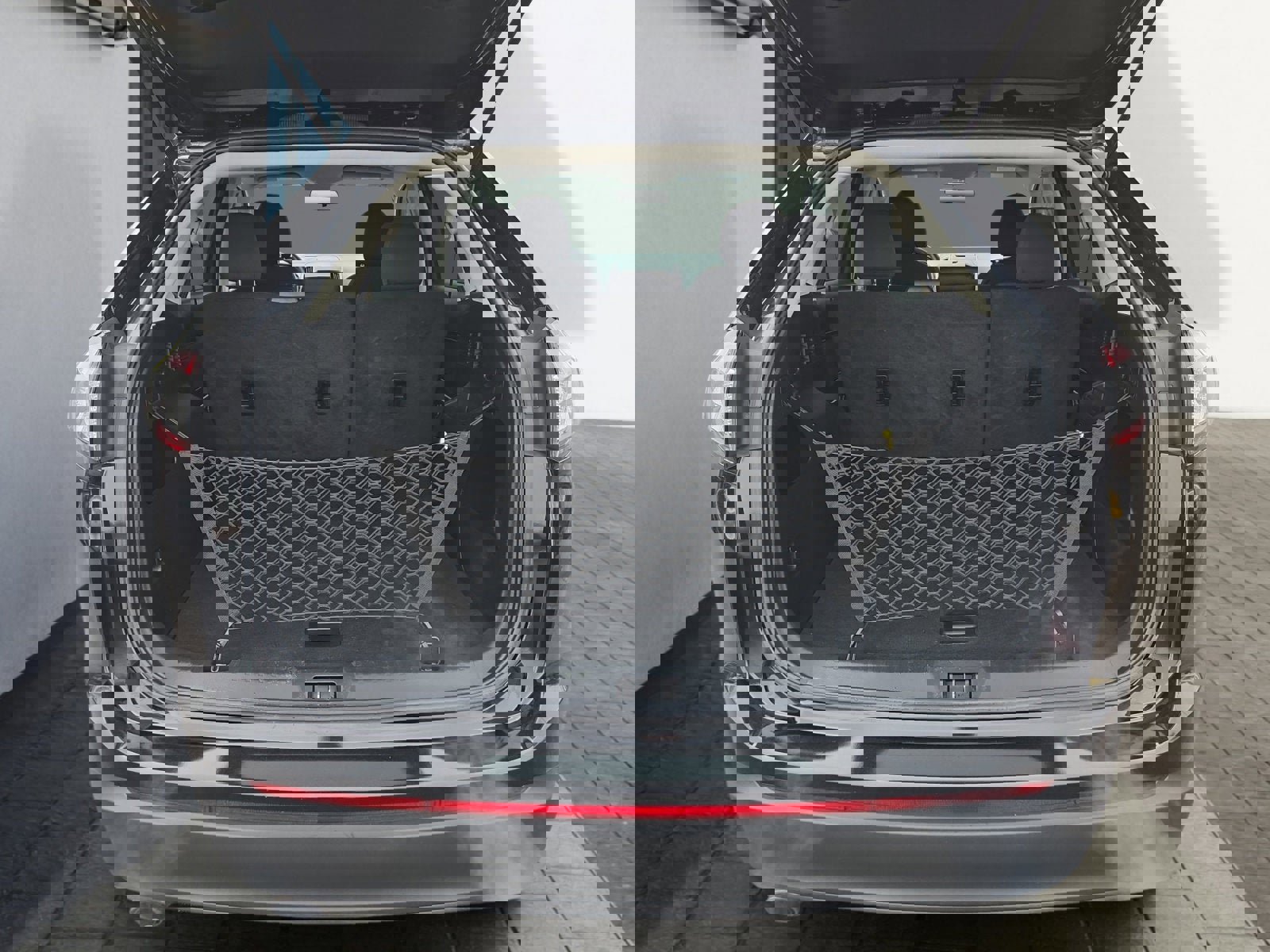 Used 2016 Ford Edge SE image 25