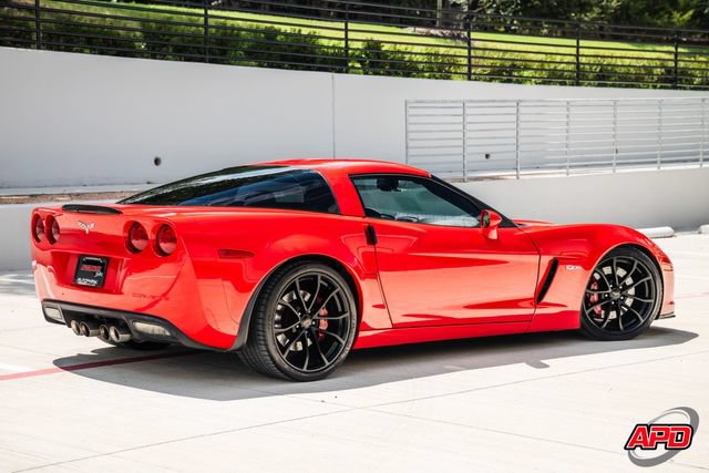 Used 2013 Chevrolet Corvette Z06 w/ 3LZ Preferred Equipment Group RWD image 35