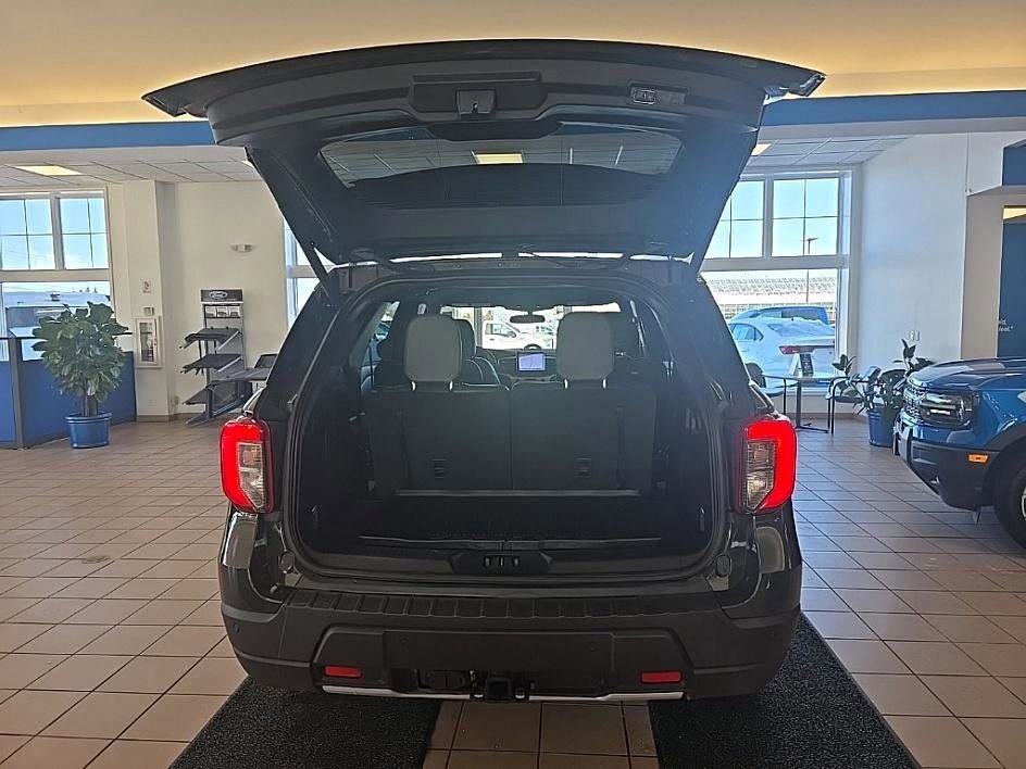 Used 2024 Ford Explorer Timberline image 27