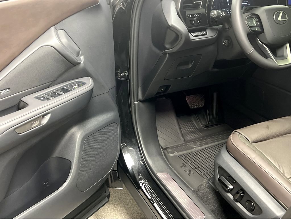 New 2026 Lexus TX 350 AWD image 8