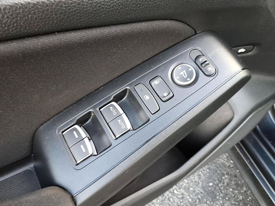 Certified 2025 Honda Civic Sport image 12