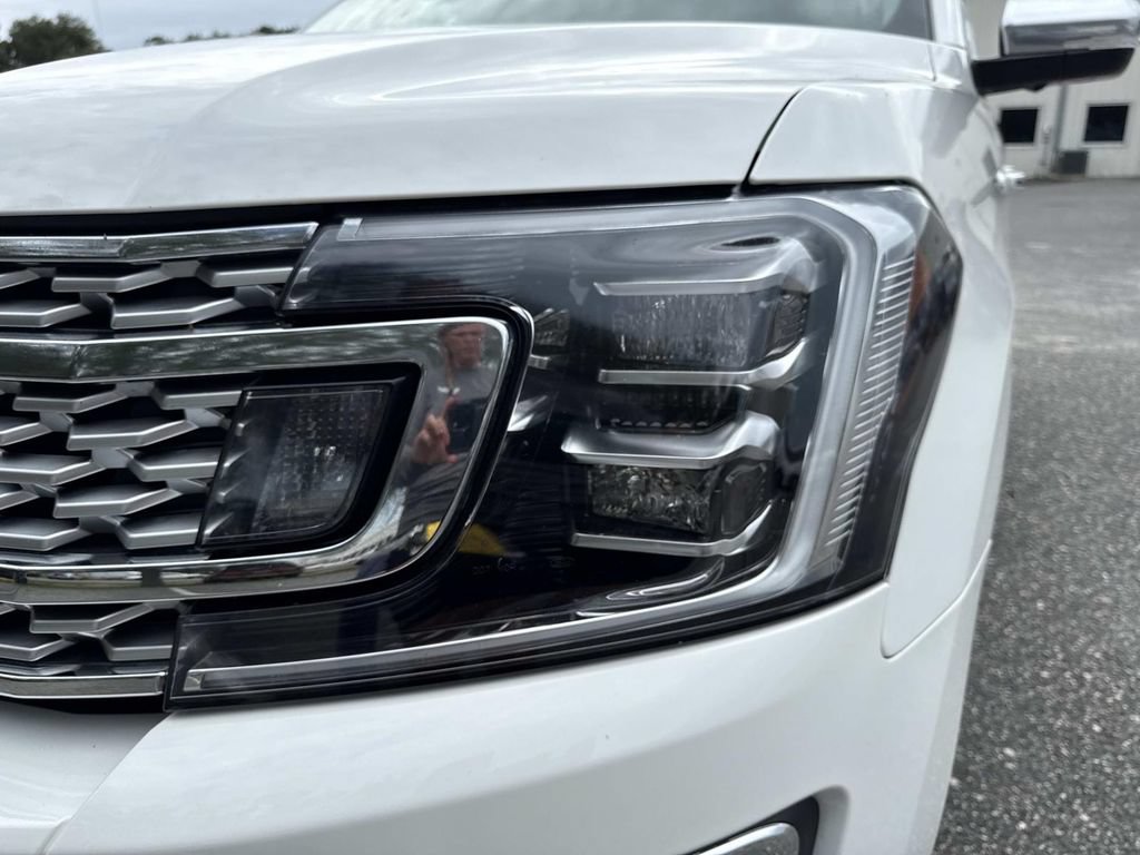 Used 2021 Ford Expedition Platinum AWD/4WD image 9