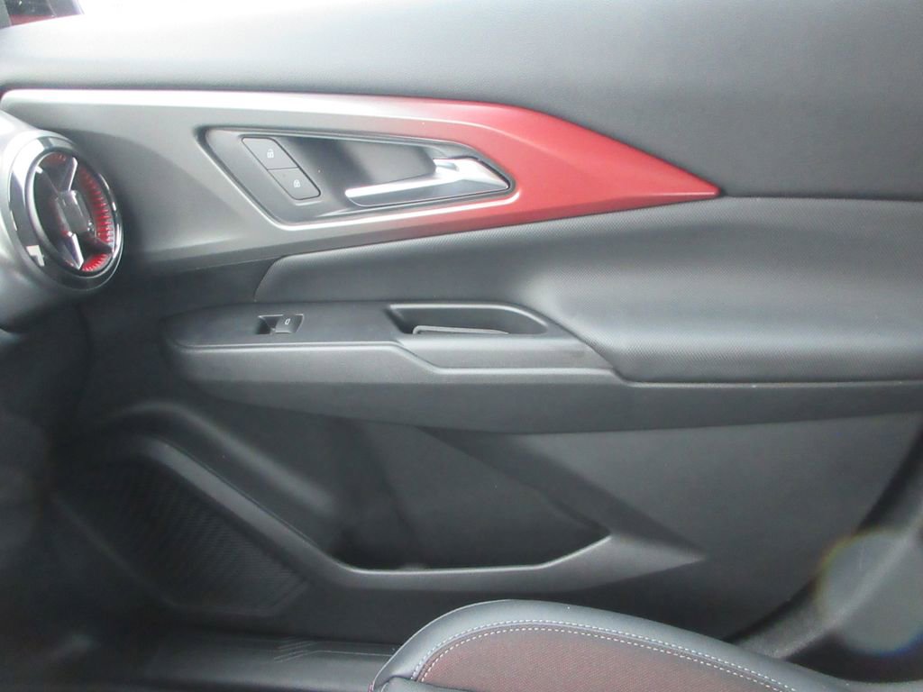 New 2026 Chevrolet Equinox EV RS image 33