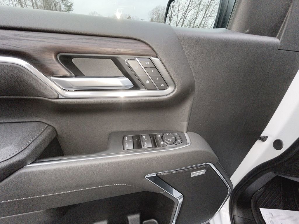 New 2026 GMC Sierra 1500 SLT w/ SLT Premium Package image 30