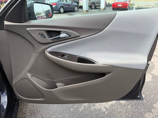 Used 2023 Chevrolet Malibu LT image 19