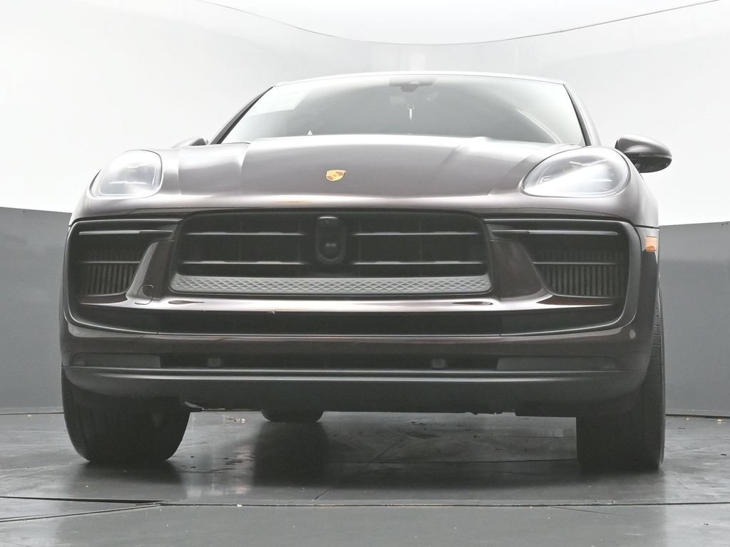 Used 2023 Porsche Macan S AWD/4WD image 48