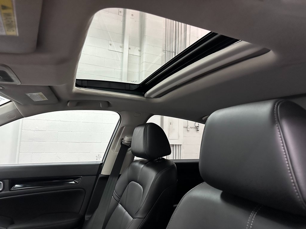 Used 2024 Honda Civic EX-L image 30