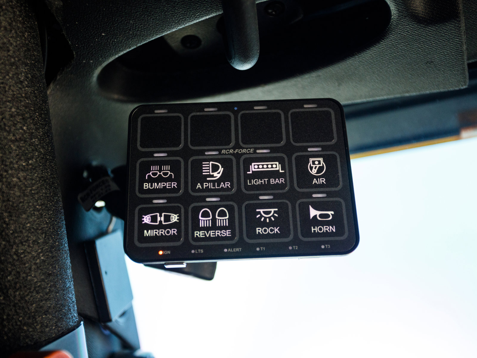 Used 2014 Jeep Wrangler Unlimited Rubicon w/ Connectivity Group image 40