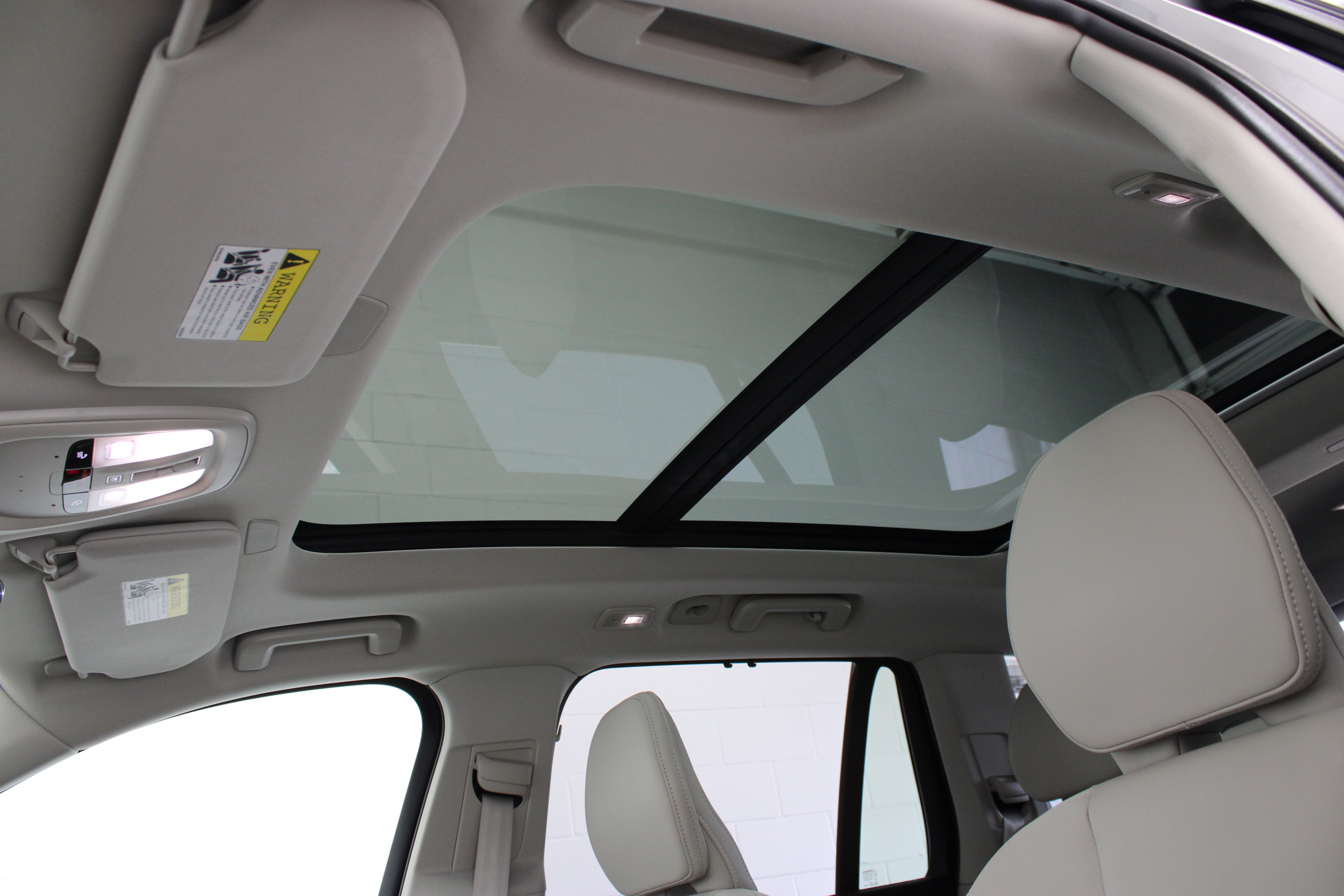 Used 2025 Volvo XC90 B6 Ultra w/ Protection Package Premier AWD/4WD image 26
