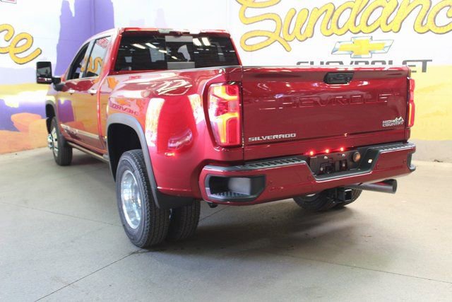 New 2026 Chevrolet Silverado 3500 High Country w/ Technology Package image 7