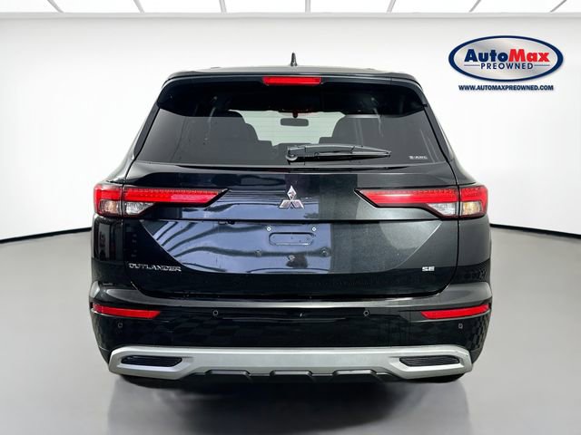 Used 2023 Mitsubishi Outlander SE image 7